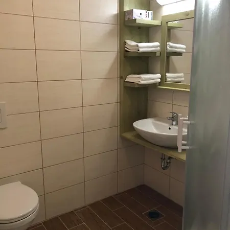 Sobe 3* Brezje
