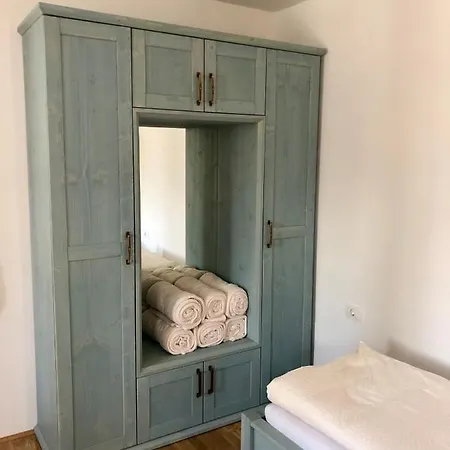 Sobe Brezje