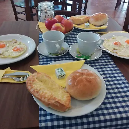 Nočitev z zajtrkom Sobe